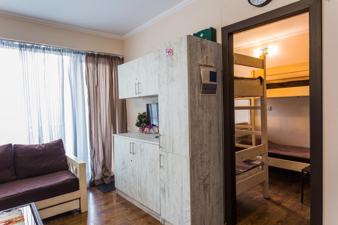 Apt 7 Mgzavrebi Apartment Бакуриани Екстериор снимка